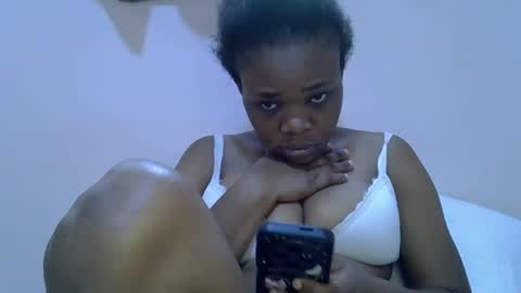 Snapshot of miss_velour chatting on June 1, 2026, 10:06 am miss_velour online show from June 1, 2026, 10:06 am