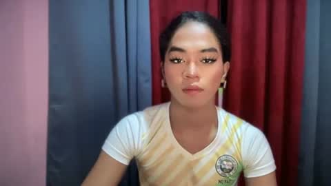 miss_veron_xoxo online show from November 16, 2025, 7:30 pm