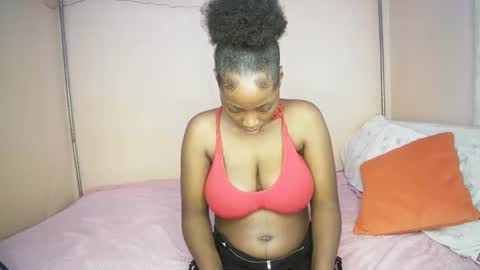 miss_worldfire online show from May 22, 2026, 10:54 am