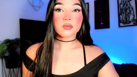 Snapshot of miss_zz chatting on June 6, 2026, 4:44 pm miss_zz online show from June 6, 2026, 4:44 pm