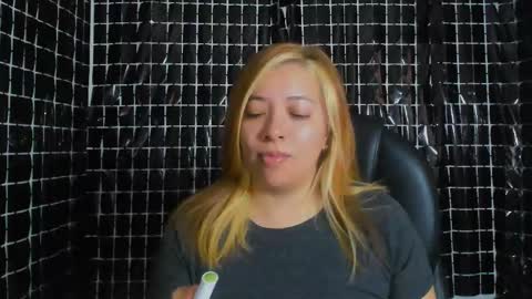 Snapshot of missalmafenix chatting on June 2, 2026, 12:51 pm missalmafenix online show from June 2, 2026, 12:51 pm