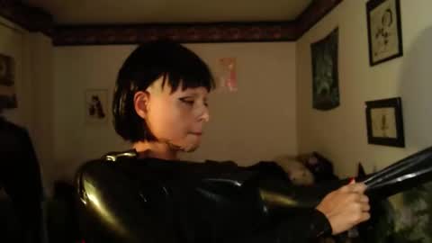 Snapshot of missanarky chatting on February 11, 2025, 11:12 pm Anarkitten online show from February 11, 2025, 11:12 pm