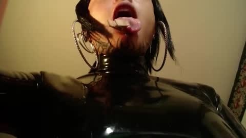 Snapshot of missanarky chatting on January 14, 2026, 9:42 pm Anarkitten online show from January 14, 2026, 9:42 pm