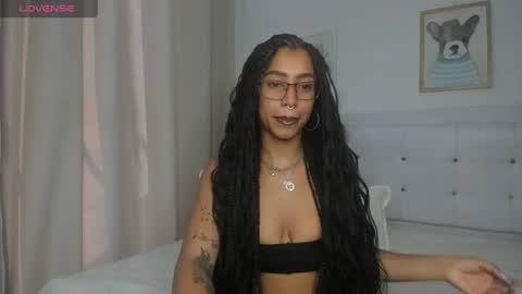 missangeldust online show from February 20, 2025, 8:14 pm