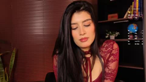Snapshot of missatenea2 chatting on May 29, 2026, 1:20 pm Laura online show from May 29, 2026, 1:20 pm