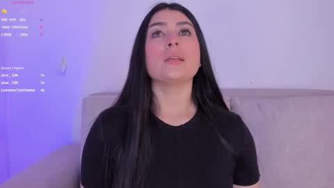 Bianca Torres online show from November 28, 2025, 12:41 pm