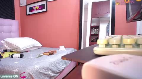 Miss Evelyn  online show from March 2, 2025, 12:32 pm