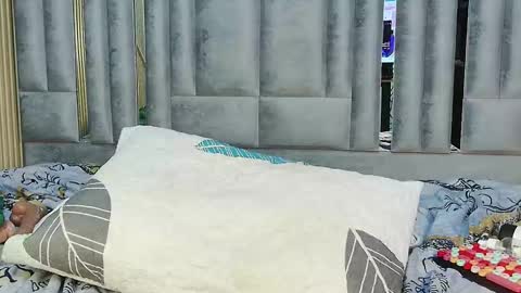 Miss Evelyn  online show from September 22, 2025, 12:45 am