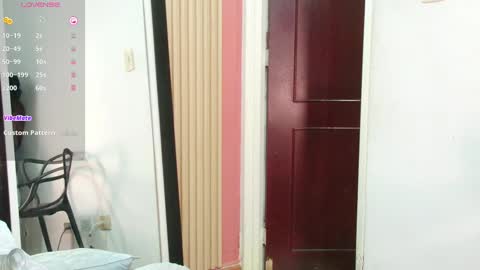 Miss Evelyn  online show from September 27, 2025, 3:22 am