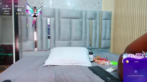 Snapshot of missbnasty_ chatting on December 18, 2025, 3:01 am Miss Evelyn online show from December 18, 2025, 3:01 am