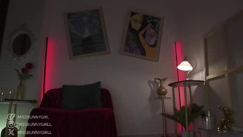 missbunnygirl online show from April 24, 2026, 2:41 pm