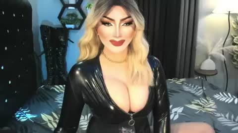 Snapshot of misschannel4sub chatting on June 22, 2026, 7:00 pm PRIESTESS CHANNEL online show from June 22, 2026, 7:00 pm