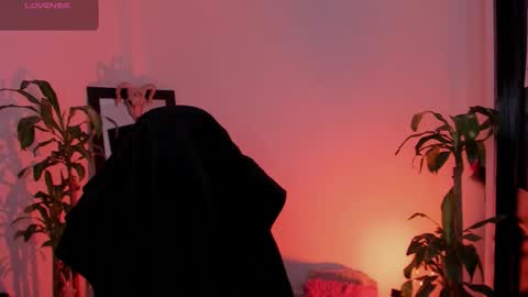 Missy Charlottte.  Hey remember to give me a thumbs up ty online show from March 15, 2026, 3:23 am