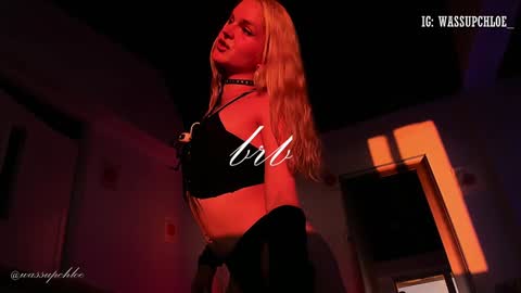 Chloe freelance model Please your thumbs up are important  online show from December 29, 2024, 2:38 am