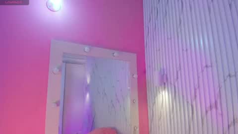 DIONNE online show from October 23, 2025, 11:20 am