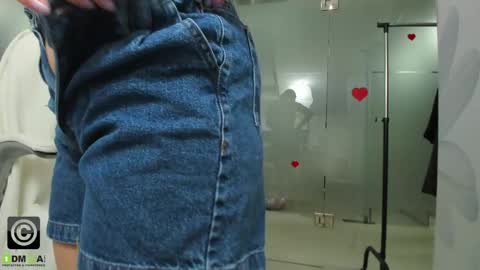 Miss Domina online show from April 21, 2026, 2:51 am