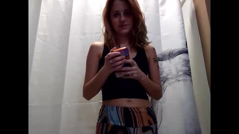 MissEeva online show from January 2, 2025, 2:54 am