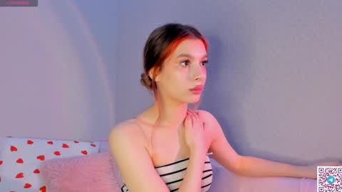 Hello dear my name Elisa online show from February 25, 2025, 10:29 pm