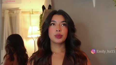 Snapshot of missemily_11 chatting on June 4, 2026, 10:10 am Yuliana online show from June 4, 2026, 10:10 am