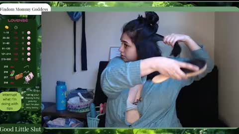 Miss Estephy online show from January 22, 2025, 9:21 pm