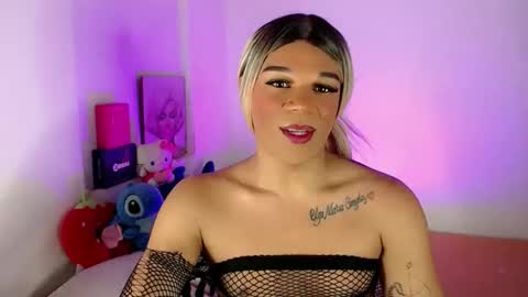 Snapshot of missfer_bigdick chatting on May 15, 2026, 11:34 pm Fer online show from May 15, 2026, 11:34 pm