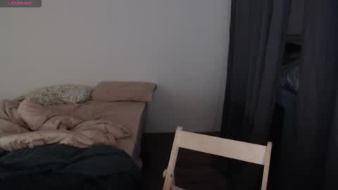 missfiti online show from September 11, 2025, 4:51 pm