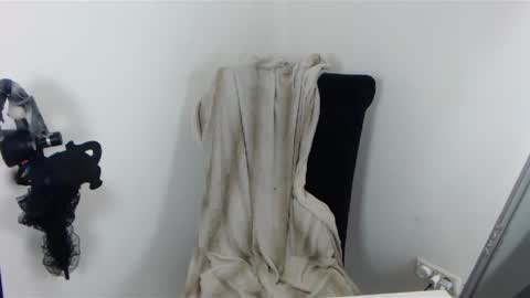 MissJenny7 online show from December 12, 2024, 5:04 pm