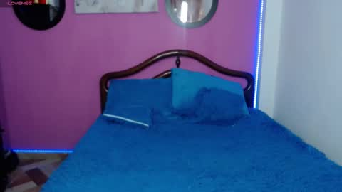 kassandra lazcano online show from January 27, 2025, 12:12 am