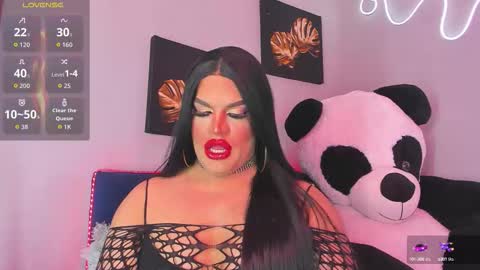 kassandra lazcano online show from September 30, 2025, 1:43 am