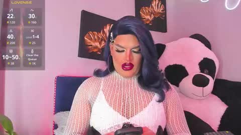 kassandra lazcano online show from October 8, 2025, 2:09 am