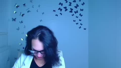 Snapshot of misskristyyy chatting on January 16, 2026, 12:20 pm Christina online show from January 16, 2026, 12:20 pm