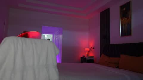 Miss K online show from February 4, 2025, 8:06 pm