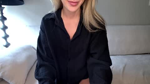 Miss Madison Mae online show from April 16, 2026, 2:18 pm