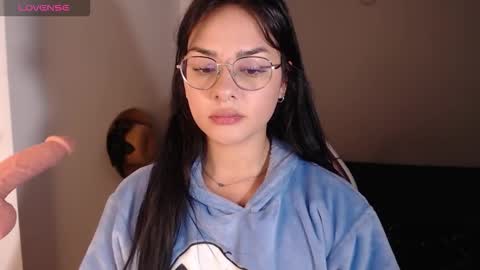 missmariana_ online show from February 5, 2026, 12:04 am