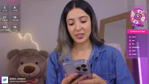 Emma Rivera online show from March 9, 2026, 1:20 am