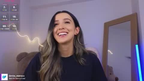 Snapshot of missmonaco chatting on June 26, 2026, 1:32 am Emma Rivera online show from June 26, 2026, 1:32 am