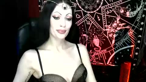 MissMoonDoll online show from February 19, 2025, 4:23 am