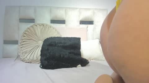 missnatasha05 online show from September 10, 2025, 1:05 am