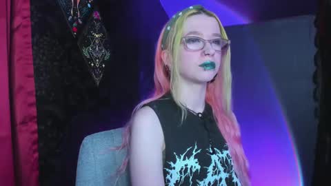 Mistress Nikki Vill online show from March 4, 2025, 2:17 am