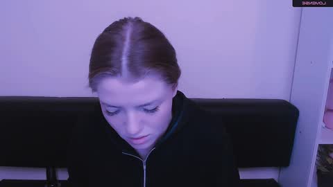 Olivia online show from December 30, 2024, 7:37 am