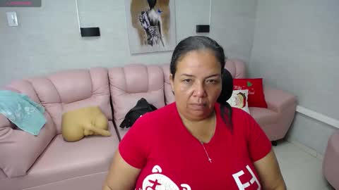 Penelope online show from December 24, 2024, 12:11 pm