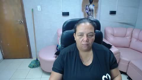 Penelope online show from November 25, 2025, 11:43 am