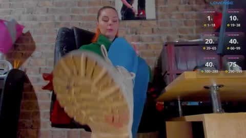 Miss Venus online show from March 3, 2025, 6:04 am