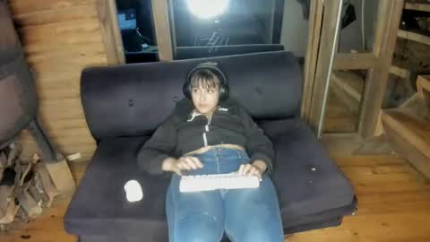 sarah online show from February 23, 2025, 1:24 am