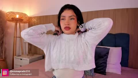 Emma Prada online show from April 17, 2026, 12:19 pm