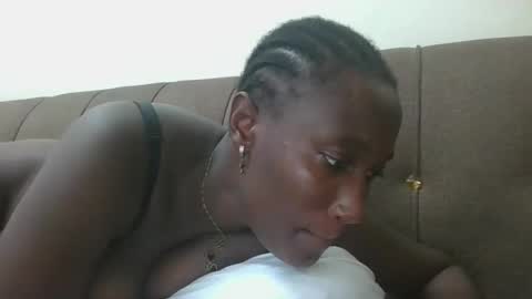 pretty gal online show from February 19, 2026, 9:55 pm