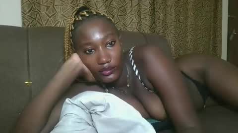 pretty gal online show from March 11, 2026, 6:47 pm