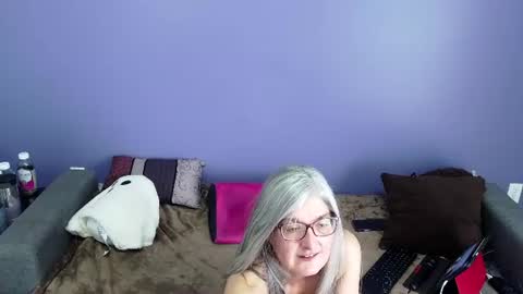 Snapshot of missspooky chatting on June 14, 2026, 3:14 pm Miss Spooky Silverstacker online show from June 14, 2026, 3:14 pm