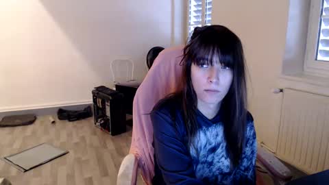 missthon online show from January 17, 2025, 8:13 am