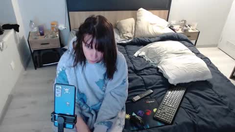 missthon online show from October 9, 2025, 11:08 am